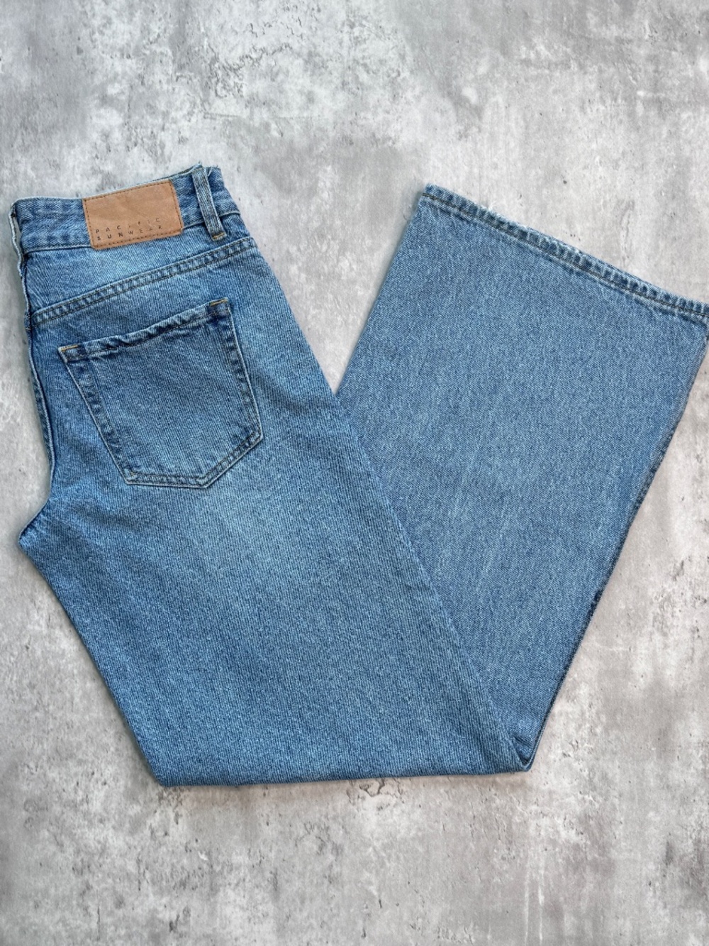 PacSun Casey Wide Leg Low Rise Baggy Jeans Size 24 Light Wash Y2K Streetwear - Picture 11 of 13